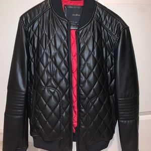 Zara men’s faux leather moto quilted jacket